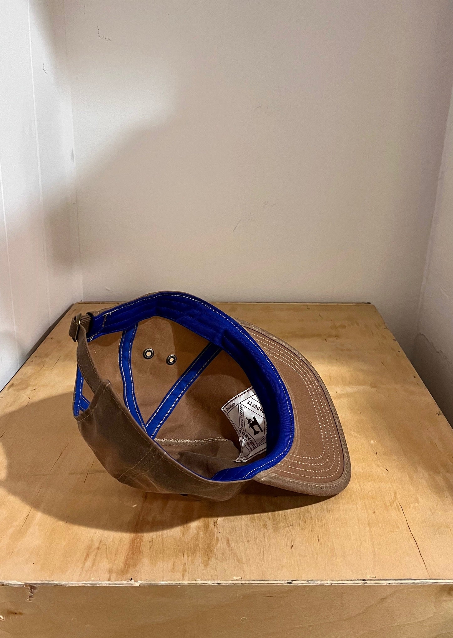 Bark Tan 5 Panel Oilcloth
