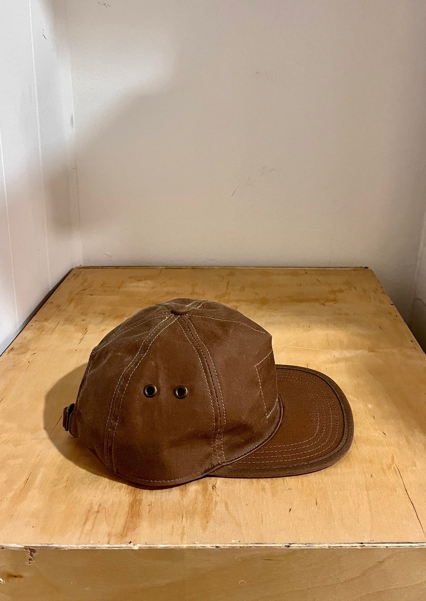 Bark Tan 5 Panel Oilcloth