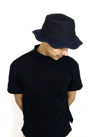Black Wavy Bucket